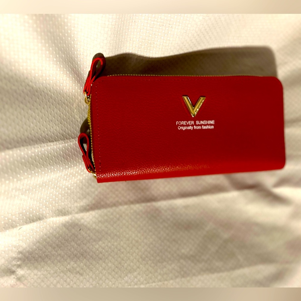 Wallet purse/woman/cute/ special/ excellent/new/red/ bags/purses/wallet/ 🥰